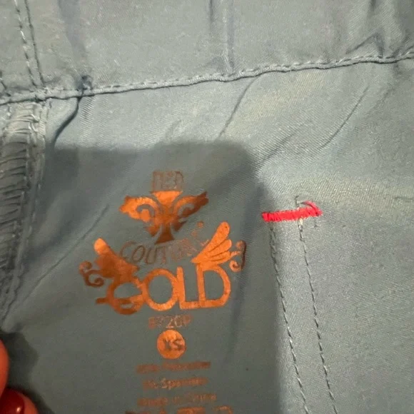 Med Couture Gold Scrubs XS - Picture 4 of 4